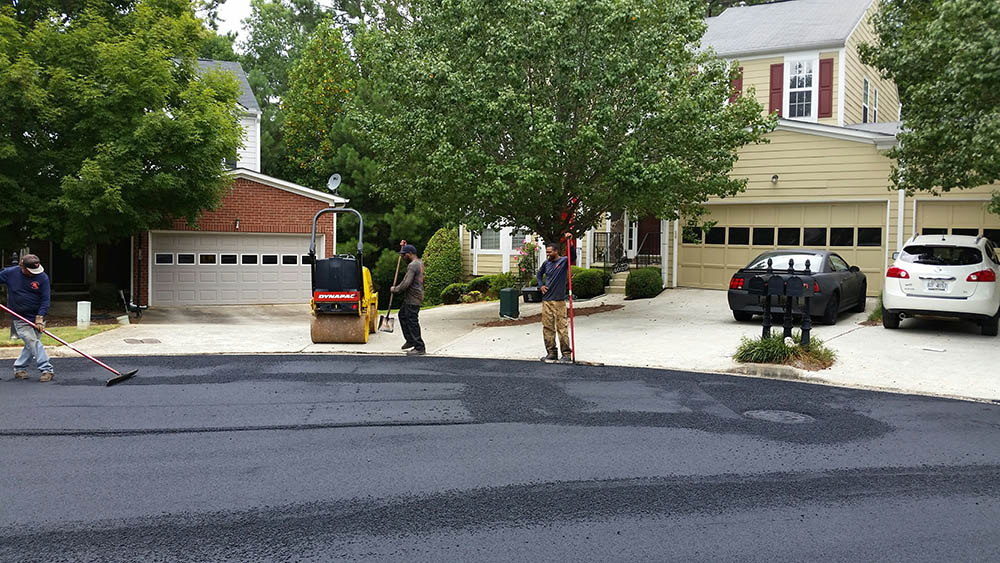 Residential Road Looks Brand New with Rosewell Sealcoating Wildcat